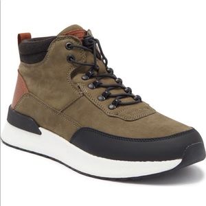 Kenneth Cole, Size 10.5 in Dark Olive